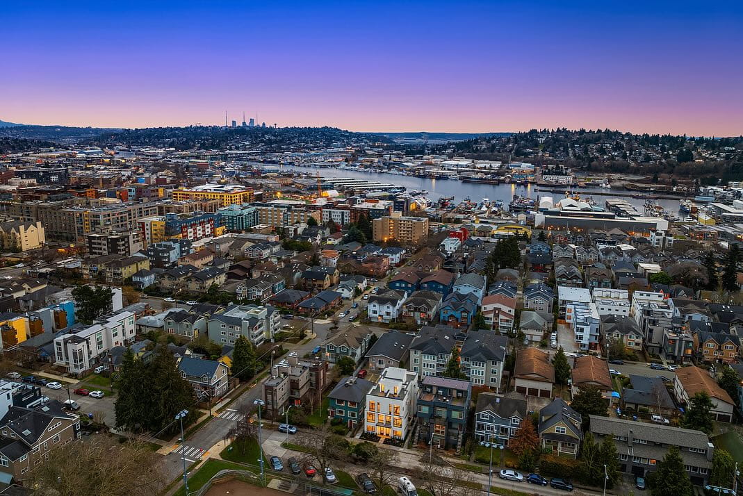 exterior aerial photo of urban townhome.